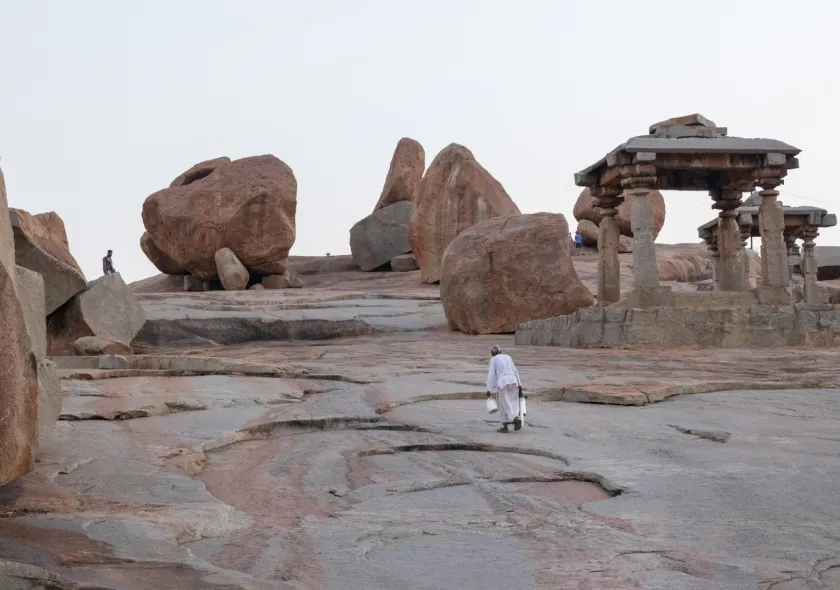 Hampi Badami Tour